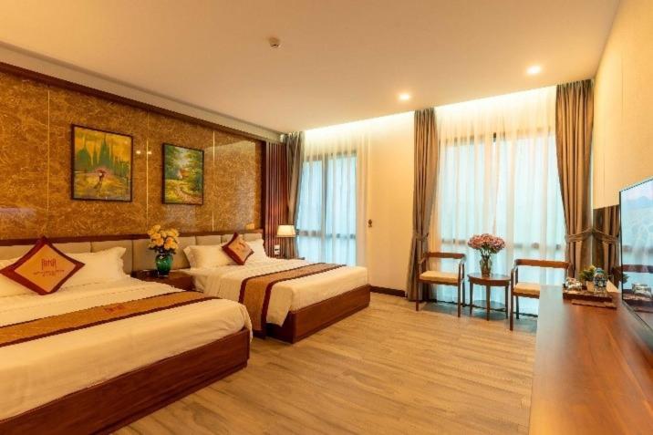 Mt Collection Hotel Ninh Bình Extérieur photo